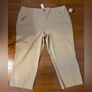 Size 5X NWT Penningtons Chicago Plus Size Petite Straight Leg Stretch pants